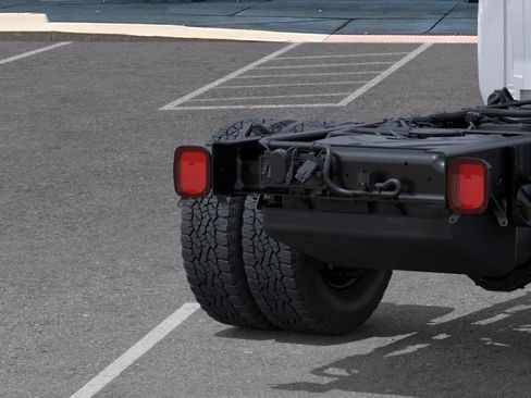 New 2025 GMC Sierra 3500 Pro w/ Convenience Package RWD image 13