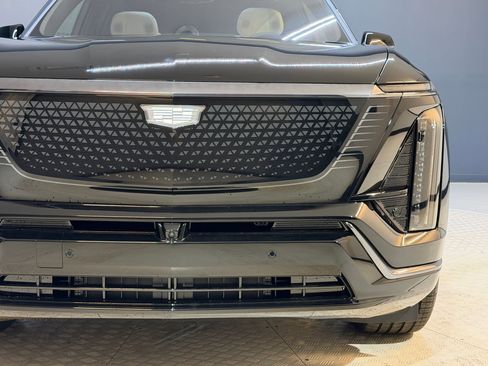 New 2026 Cadillac Vistiq Luxury AWD/4WD image 22