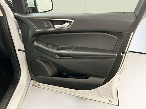 Used 2024 Ford Edge SEL AWD/4WD image 33