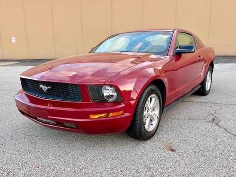 Used 2008 Ford Mustang Coupe RWD image 8
