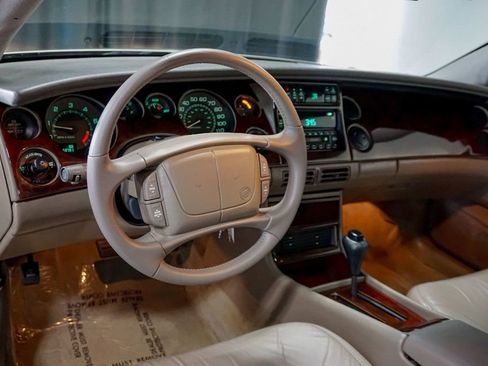 Used 1997 Buick Riviera Supercharged Coupe image 61
