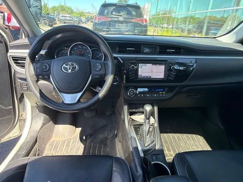 Used 2016 Toyota Corolla LE Premium FWD image 5