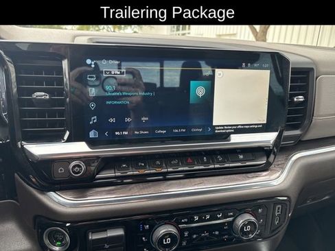 Used 2023 Chevrolet Silverado 1500 LTZ w/ LTZ Premium Package image 14