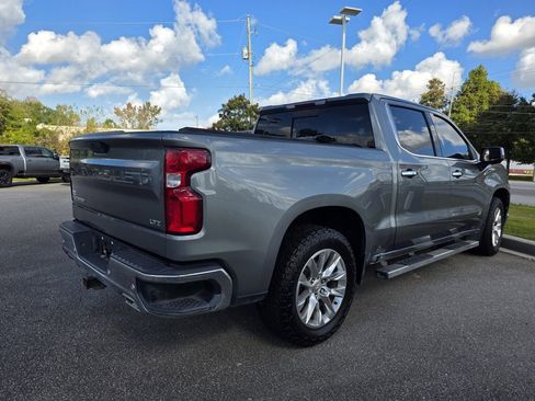 Used 2021 Chevrolet Silverado 1500 LTZ image 34