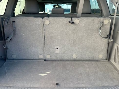 Used 2016 Toyota Highlander XLE image 32