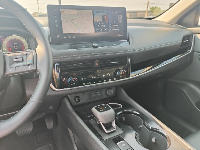 Certified 2026 Nissan Rogue SL AWD/4WD image 20