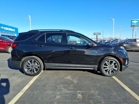 Used 2022 Chevrolet Equinox RS w/ RS Leather Package image 28