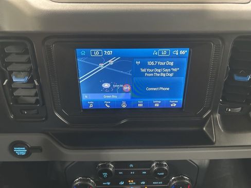 Certified 2022 Ford Bronco Black Diamond image 21