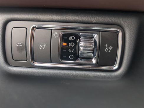 Used 2026 Lincoln Aviator Reserve w/ Jet Appearance Package AWD/4WD image 11
