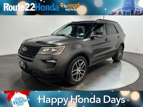 Used 2018 Ford Explorer Sport image 1