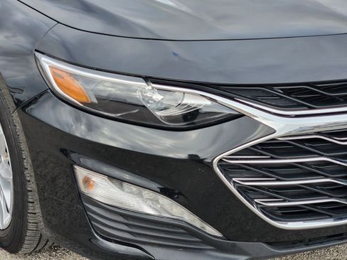 Used 2024 Chevrolet Malibu LT image 9