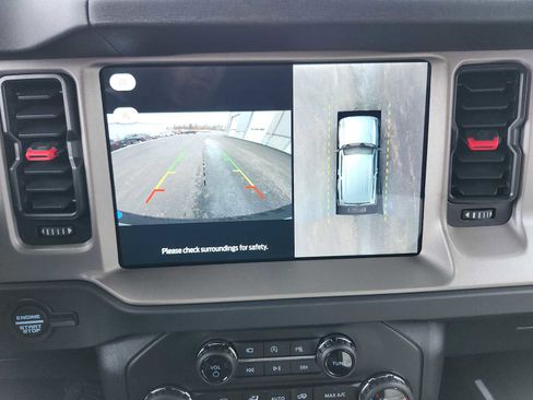 New 2026 Ford Bronco Outer Banks w/ Sasquatch Package image 14