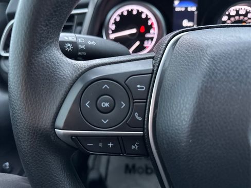 Used 2023 Toyota Camry LE image 28