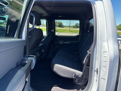 Used 2022 Ford F150 XLT w/ Equipment Group 302A High AWD/4WD image 10