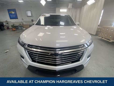 Used 2023 Chevrolet Traverse Premier w/ LPO, Floor Liner Package AWD/4WD image 39