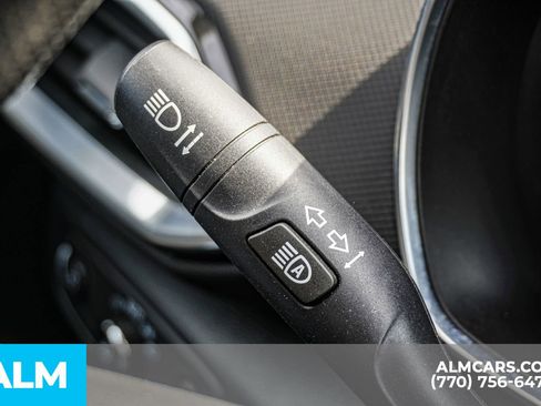 Used 2021 Chevrolet TrailBlazer LT w/ Convenience Package image 34