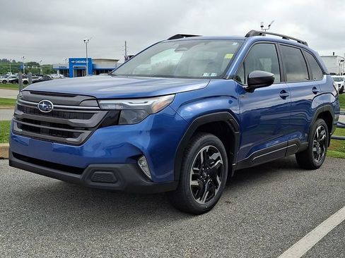 New 2026 Subaru Forester Premium AWD/4WD image 3