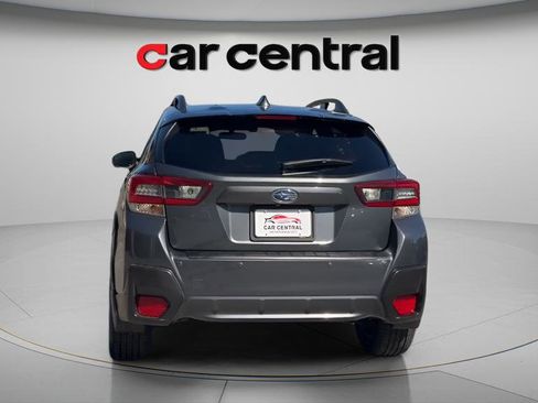 Used 2023 Subaru Crosstrek 2.5i Limited AWD/4WD image 4