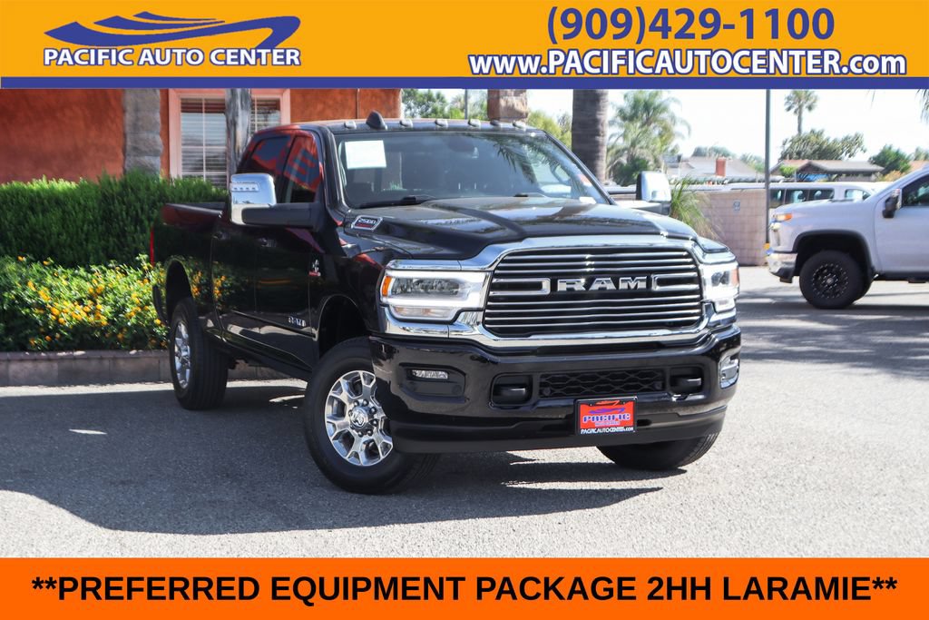 Used 2023 RAM 2500 Laramie AWD/4WD image 1