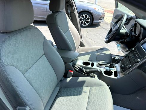 Used 2015 Chevrolet Malibu LS image 23