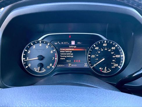 Certified 2023 Nissan Titan Platinum Reserve w/ Moonroof Package image 24