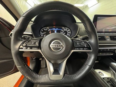 Used 2019 Nissan Altima 2.5 SR FWD image 35