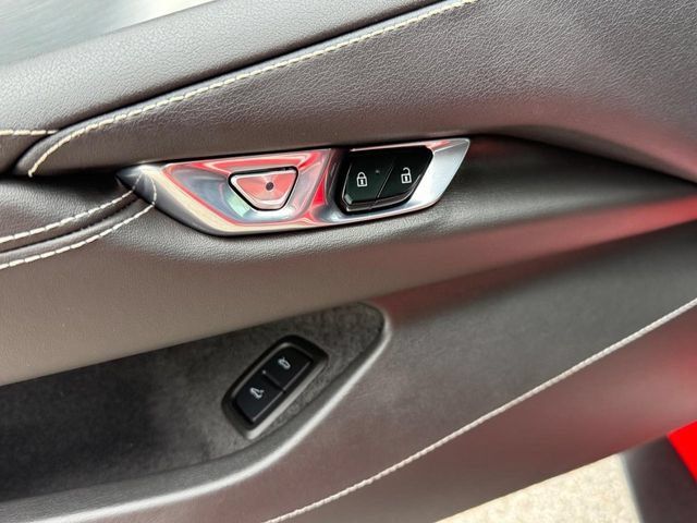 Used 2022 Chevrolet Corvette Stingray Preferred Conv w/ Z51 Performance Package RWD image 29