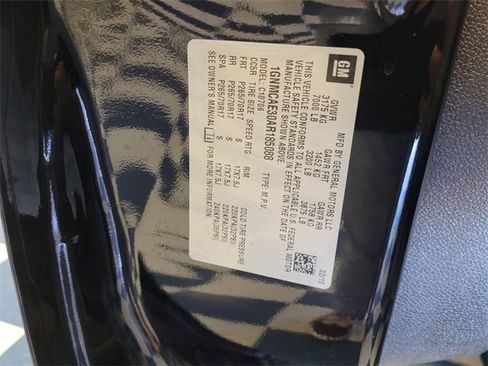 Used 2010 Chevrolet Tahoe LS image 17