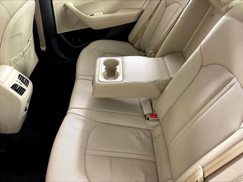 Used 2017 Hyundai Sonata Limited w/ Cargo Package FWD image 37