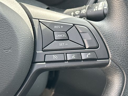 Used 2025 Nissan Altima 2.5 S FWD image 25