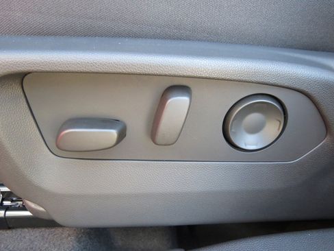 New 2025 Buick Envision Sport Touring image 18