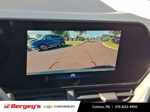 Used 2024 Chevrolet Trax LT w/ Driver Confidence Package FWD image 20