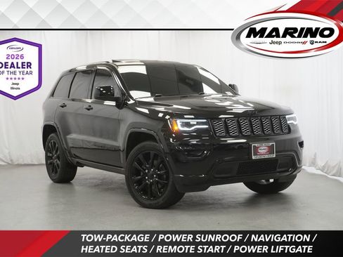 Certified 2020 Jeep Grand Cherokee Altitude AWD/4WD image 1