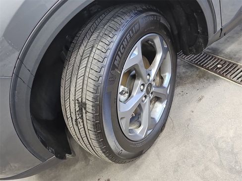 Used 2025 Ford Escape ST-Line image 31