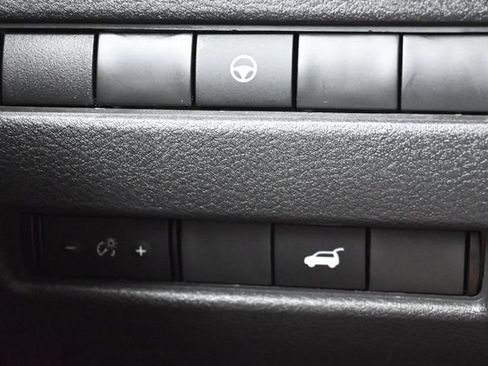 Used 2023 Nissan Rogue SV w/ SV Premium Package AWD/4WD image 26