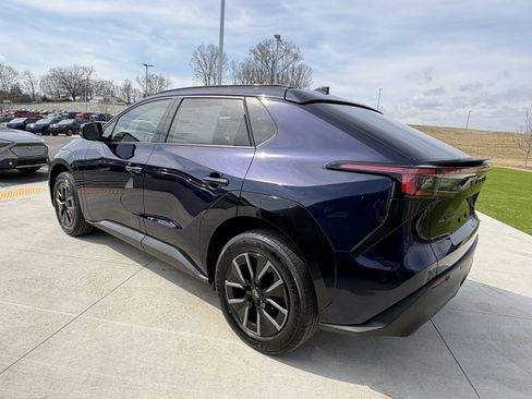 New 2026 Subaru Solterra Premium image 5