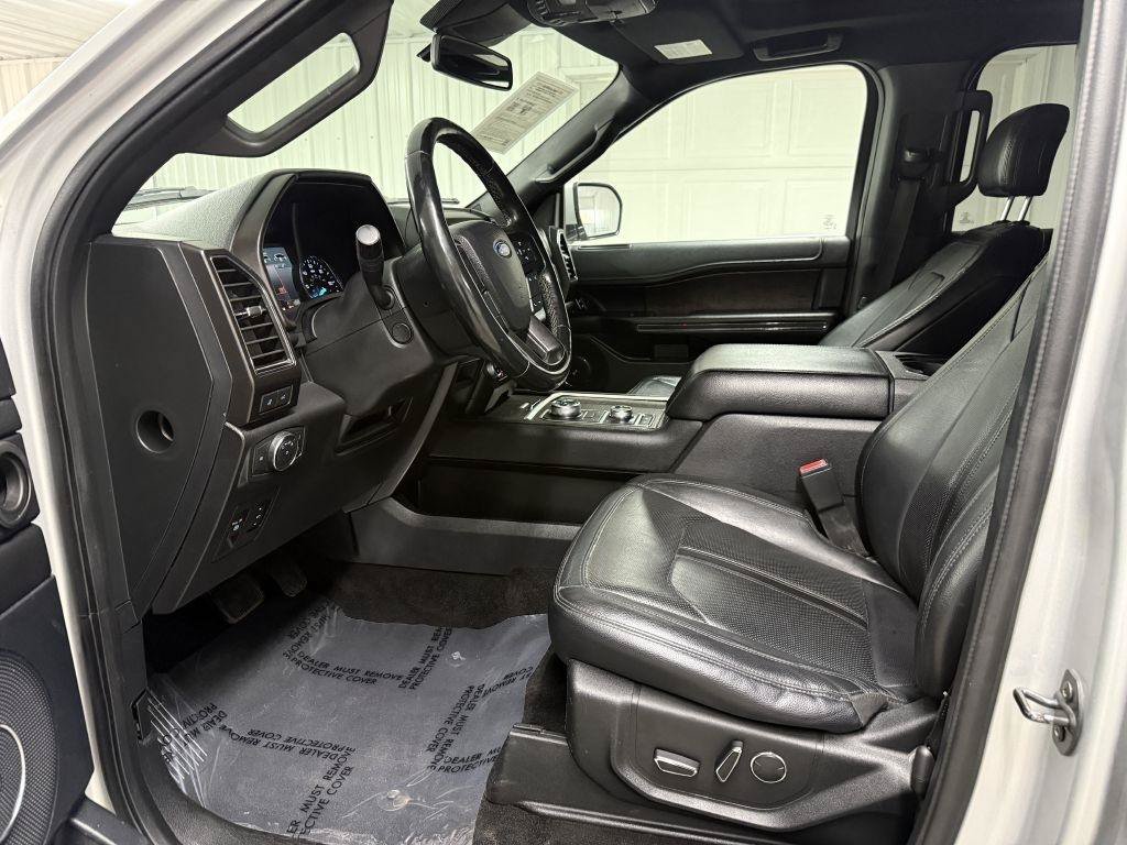 Used 2018 Ford Expedition Max Limited w/ Equipment Group 302A AWD/4WD image 9