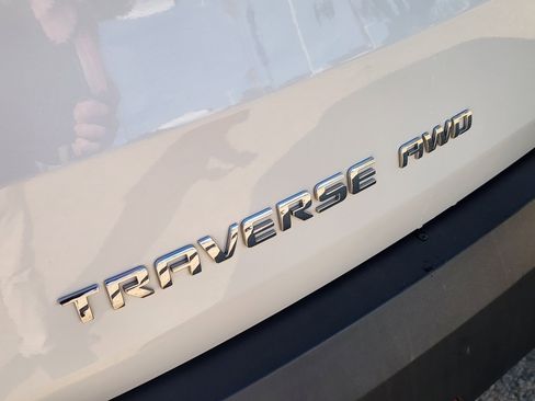 Certified 2023 Chevrolet Traverse LT image 13