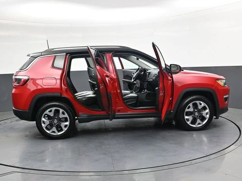 Used 2019 Jeep Compass Limited AWD/4WD image 35