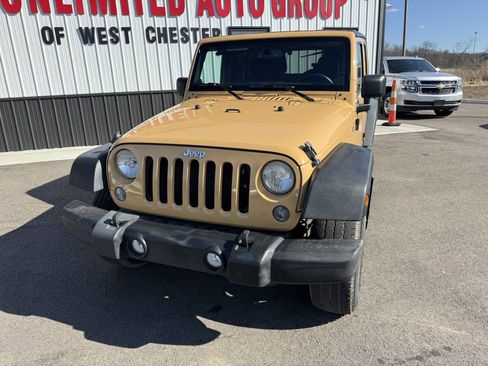 Used 2014 Jeep Wrangler Unlimited Sport w/ Power Convenience Group image 2