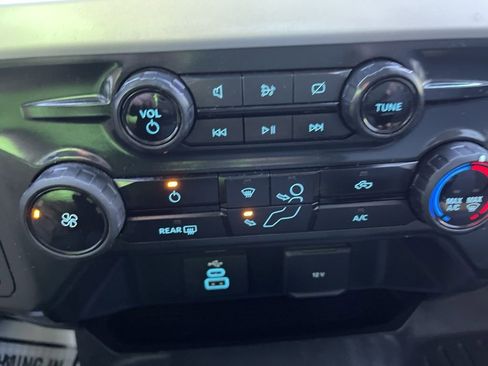 Used 2023 Ford F250 XL w/ STX Appearance Package image 34