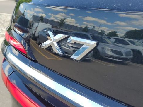 Used 2024 BMW X7 xDrive40i w/ Premium Package AWD/4WD image 6