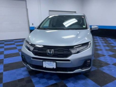 Certified 2025 Honda Odyssey EX-L image 3