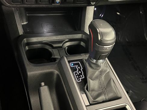 Used 2022 Toyota Tacoma TRD Pro AWD/4WD image 24