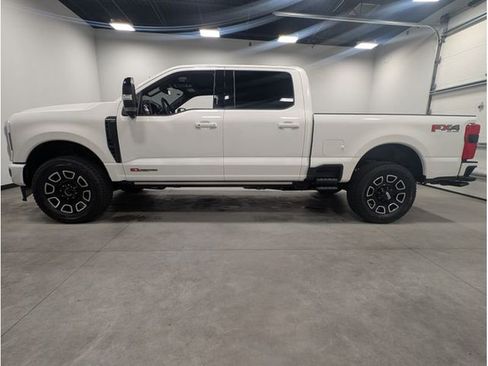 Used 2026 Ford F250 Platinum image 8