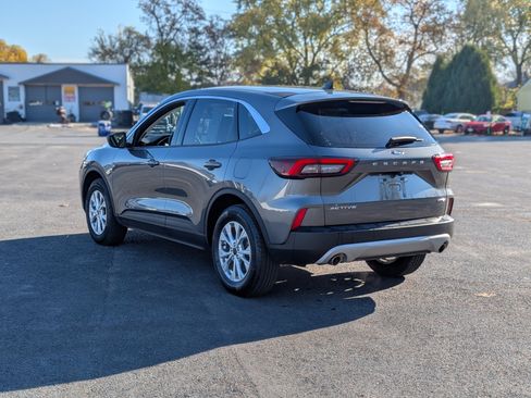 Used 2023 Ford Escape Active image 10