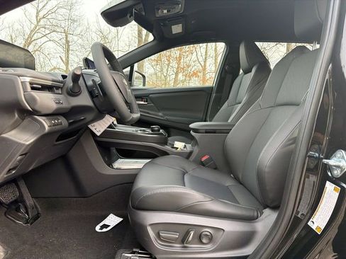 New 2026 Subaru Solterra Premium image 35