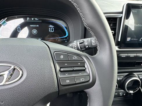 New 2026 Hyundai Venue SEL image 17