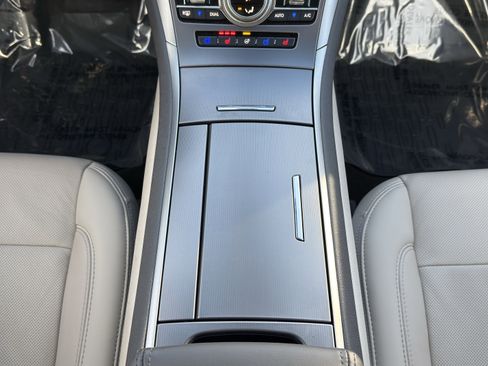 Used 2019 Lincoln MKZ Reserve image 33