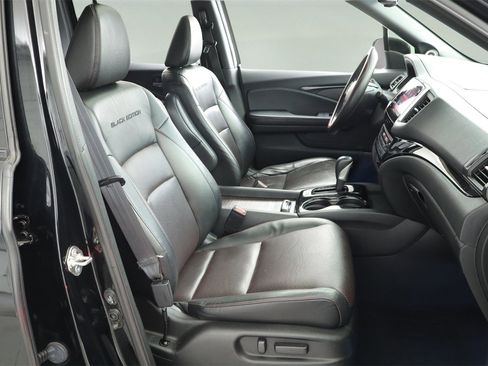 Used 2017 Honda Ridgeline Black Edition image 24